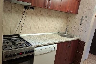 Apartament cu 2 camere semidecomandat în Central - 3
