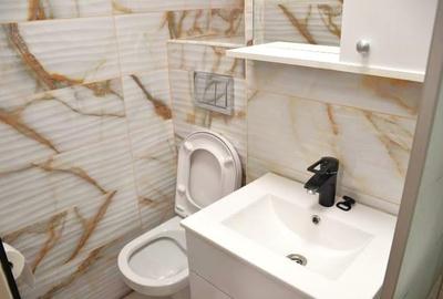 Garsonieră decomandată în Central - 8