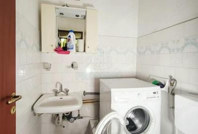 Apartament cu 4 camere decomandat, mobilat în Bucovina