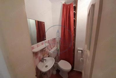 Apartament 4 camere,etajul 2,zona Petru Rares - 13