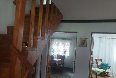 CASA DE VACAN?A 5 CAMERE,POINANA MARULUI, JUD.CARA?-... - 9