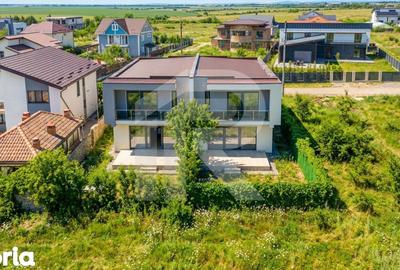 Casă cu 5 camere cu Teren 256 Mp în Corbeanca