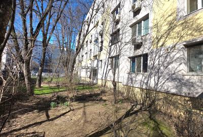 Apartament cu 4 camere decomandat în Titan - 1