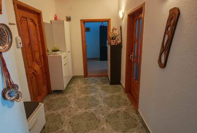 Apartament cu 2 camere decomandat în Central - 4