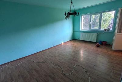 Apartament cu 2 camere decomandat în Rovine - 5