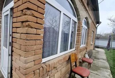 Casă cu Teren 158 Mp în Central - 3