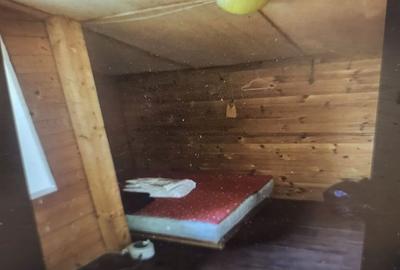 Casă cu 3 camere cu Teren 350 Mp în 23 August - 2