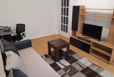 Apartament cu 2 camere decomandat în Central - 4