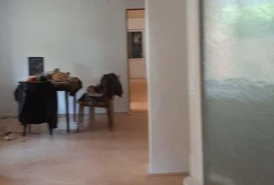 Casă cu 6 camere în Țânțăreni - 2