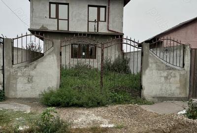 Casă cu 5 camere în Chercea - 3