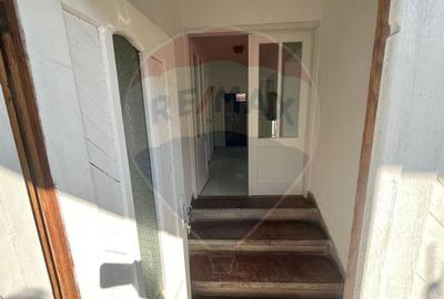 Proprietate de vanzare,  Stupini, potential rezidential sau comercial - 4