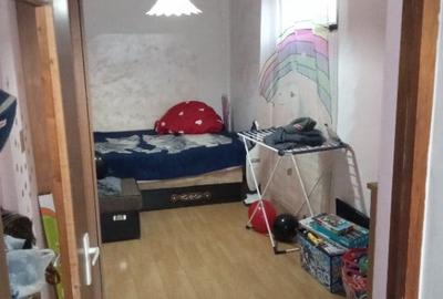 Casă cu 5 camere cu Teren 300 Mp în Central - 5