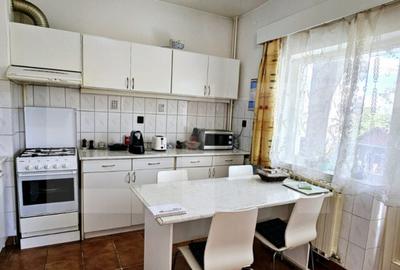 Apartament de 100 mp dintr-o casa, zona Spitalului, Sfantu G - 3