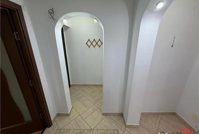 Apartament cu 2 camere decomandat în Central - 3