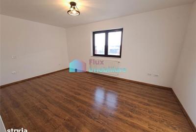 Casă cu 6 camere cu Teren 759 Mp în Moara - 14