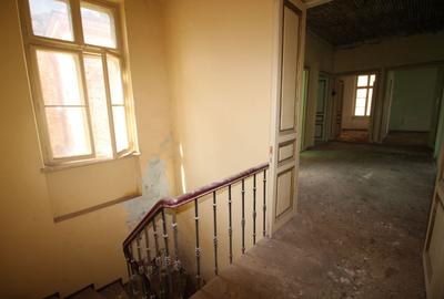 Spațiu comercial, de 800 mp, în P-ța Rosetti - 14