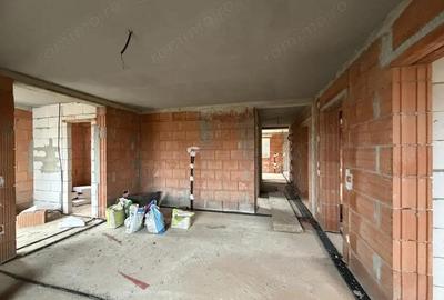 Casa individuala 4 camere, 120mp utili, 405mp teren in Utvin - 10