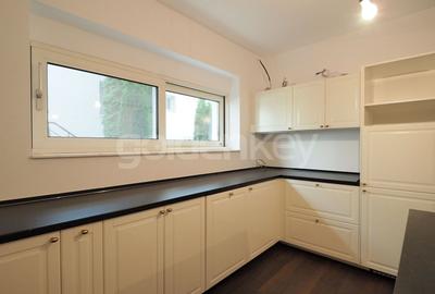 Casă cu 7 camere cu Canalizare în Șoseaua Nordului - 7