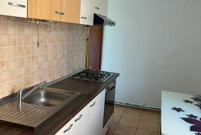 Apartament cu 2 camere decomandat în Central - 2
