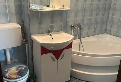 Vand apartament cu 2 camere et1 str patriei - 5