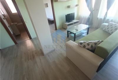 Apartament cu 3 camere decomandat în Zorilor
