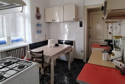 Apartament cu 3 camere în Gară - 5