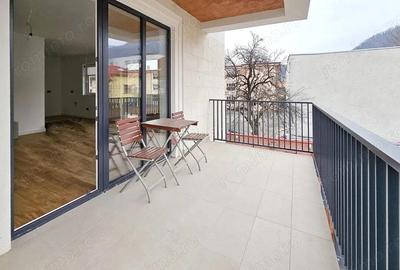 Apartament cu 3 camere decomandat în Brașovul Vechi - 3