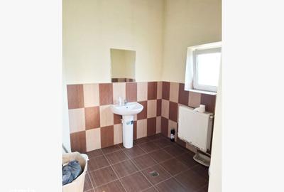 Casă cu 3 camere în Arbănași - 8