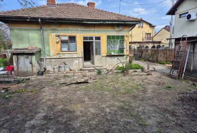 Casă cu 2 camere în Central - 2