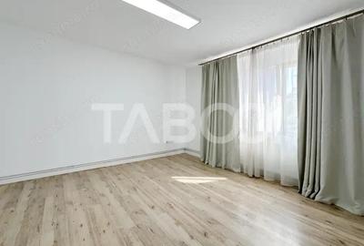 Apartament cu 2 camere decomandate centru langa parcul Sub Arini