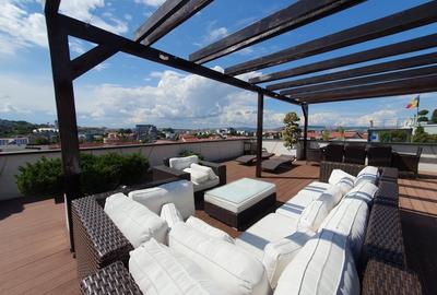 Penthouse de LUX 200 mp utili Zona Buna Ziua