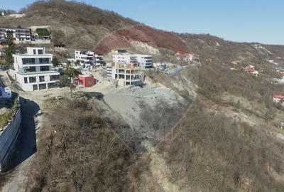 Teren Construcții intravilan de 6524 mp, în Central - 4