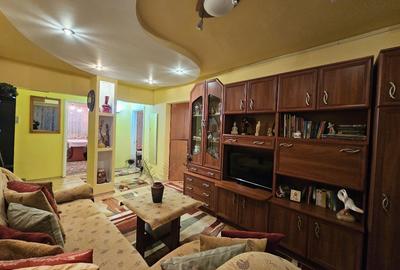 Apartament cu 4 camere decomandat în Bejan - 10