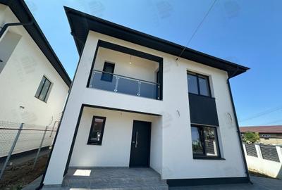 VILĂ INDIVIDUALĂ P+1 ÎN COMUNA BERCENI – STRADĂ ASFALTATĂ - 1