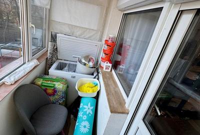 Apartament cu 2 camere decomandat în Palat - 3