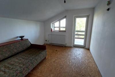 Casă cu 6 camere cu Canalizare în Nanov - 5