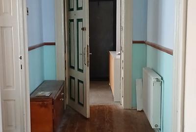 Apartament in inima orasului busteni spatios - 4