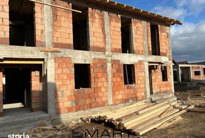 Casă cu 4 camere cu Teren 250 Mp în Tărlungeni - 2