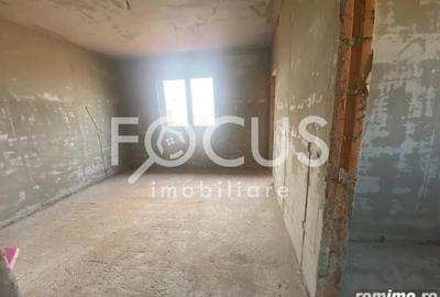 Casă cu Teren 250 Mp în Mehala - 2