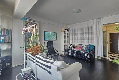 Apartament cu 3 camere semidecomandat în Dămăroaia - 2