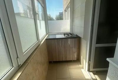 Garsonieră decomandată, mobilată în Central - 5