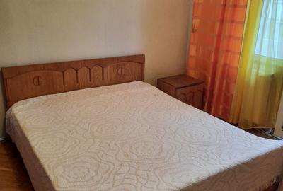 Apartament cu 3 camere decomandat în Trivale - 4