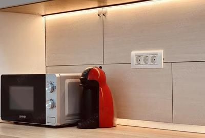 Prima inchiriere - Studio modern, vedere superba spre oras | Com 0% - 12