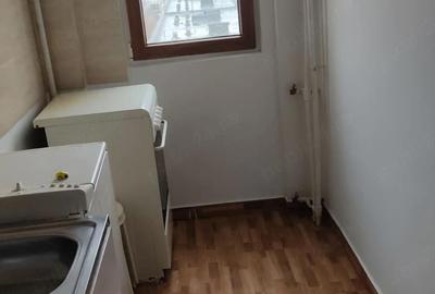 Apartament cu 2 camere decomandat în Brâncoveanu