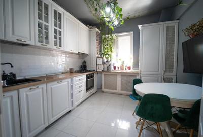 Apartament cu 2 camere decomandat, mobilat în Central - 1