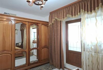 Apartamnet 2 camere, transformat in 3 camere, parter, Longinescu - 2