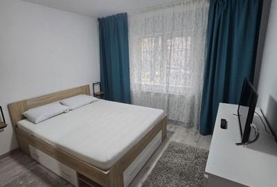 Apartament cu 3 camere decomandat, mobilat în Central - 2