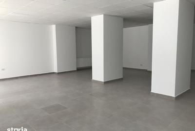 Spațiu comercial, de 125 mp, în Republicii - 3
