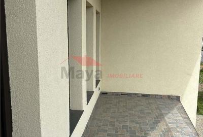 Casă cu 5 camere cu Teren 600 Mp în Central - 2