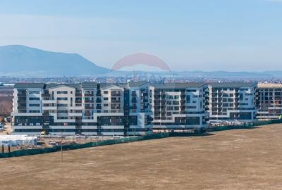 Apartament cu 2 camere semidecomandat în Rulmentul - 2